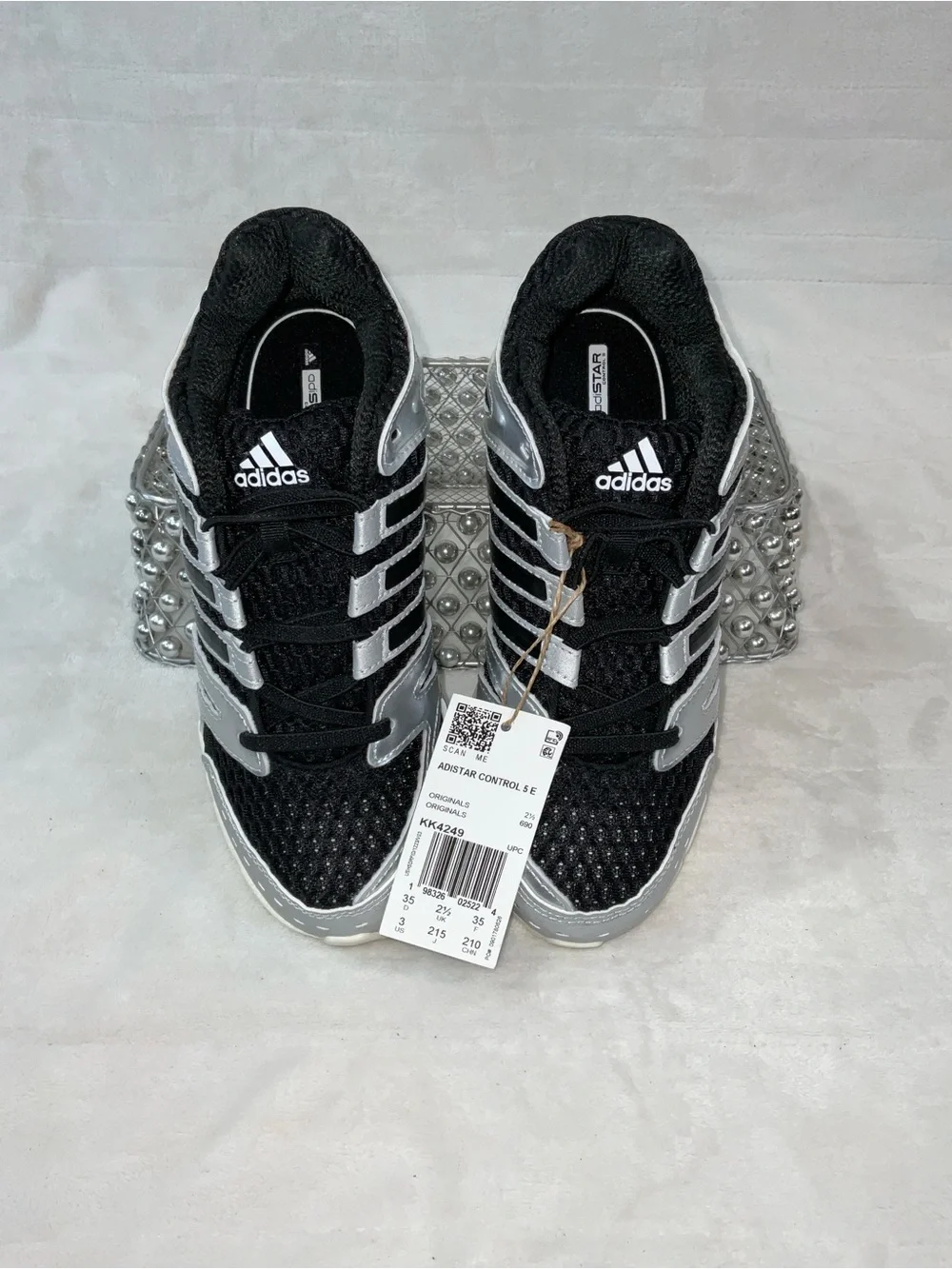 Adidas Adistar Control 5 J Black Silver size Youth 3   KI8733 NWT